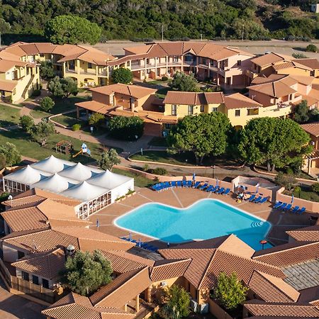 Residence Baia Dei Mirti Vignola Mare المظهر الخارجي الصورة